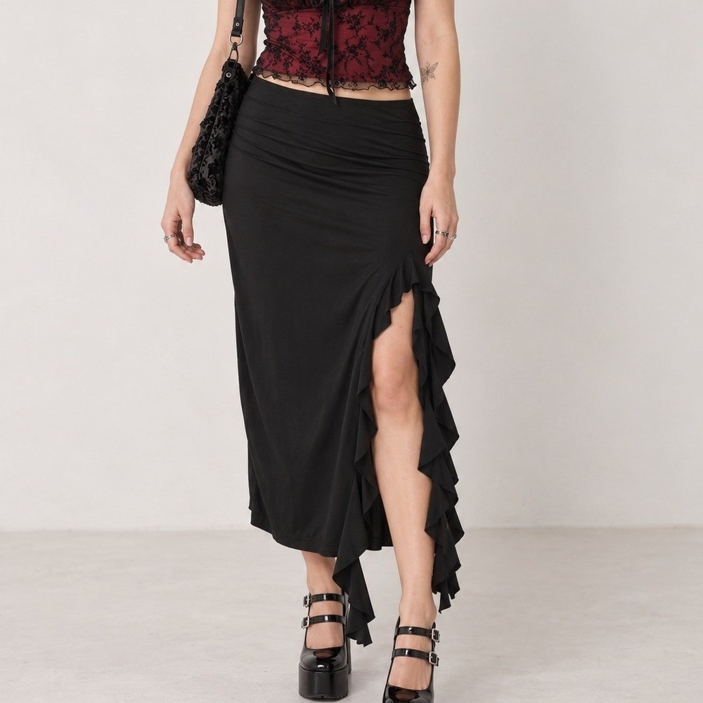 Wild Fable Asymetric Ruffle Ruched Goth Witchy Whimsigoth Goth Midi Skirt S